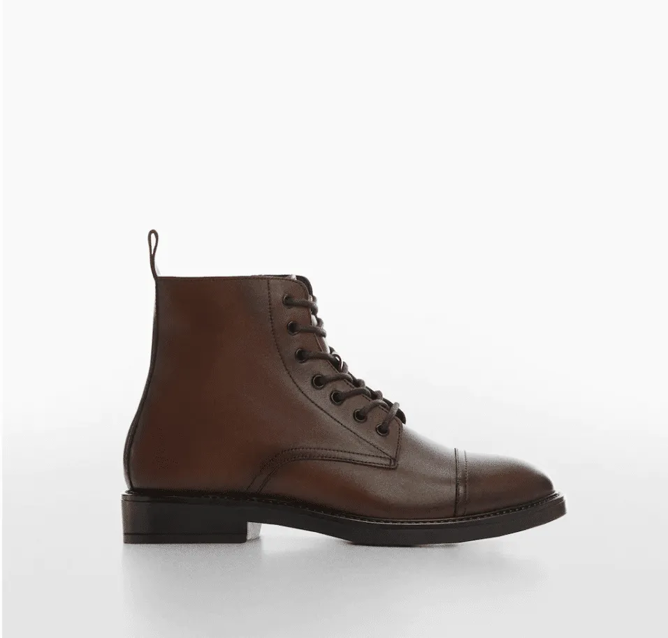 Zapatos Hombre — Borcegos, zapatillas deportivas, sandalias y zapatos de vestir de hombre. Talles 39 a 44.